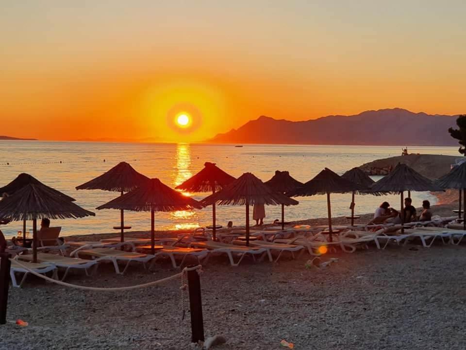 Penzion The Location In Makarska,free P, Option Bikes *