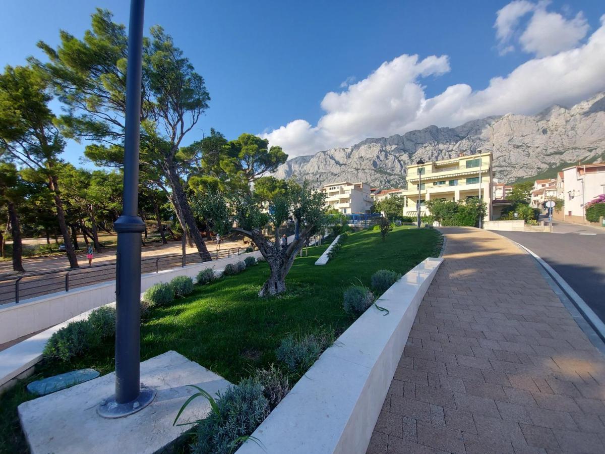 The Location In Makarska,free P, Option Bikes