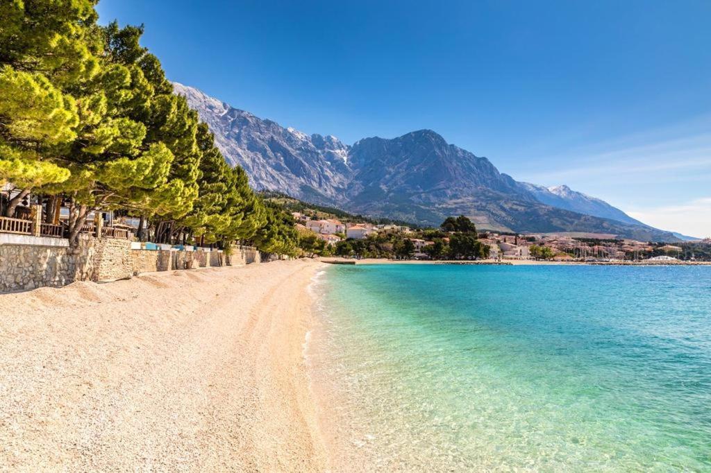 The Location In Makarska,free P, Option Bikes * Makarská