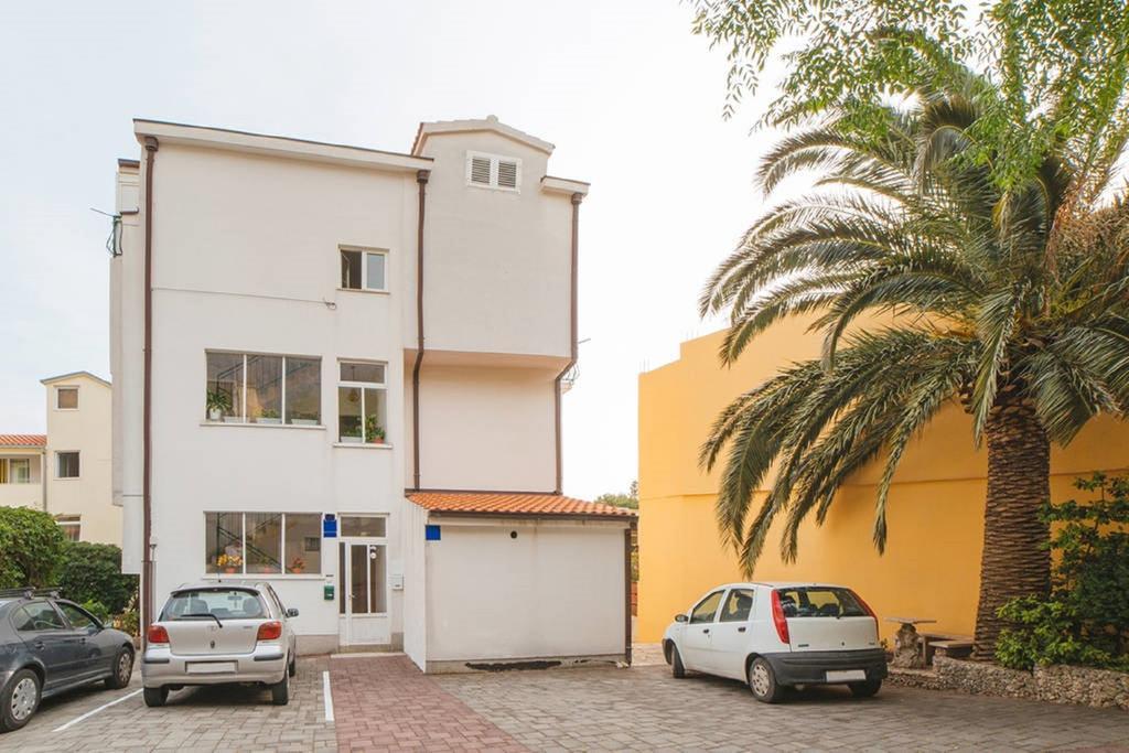 Penzion The Location In Makarska,free P, Option Bikes Makarská
