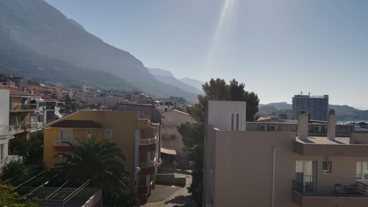 The Location In Makarska,free P, Option Bikes Penzion